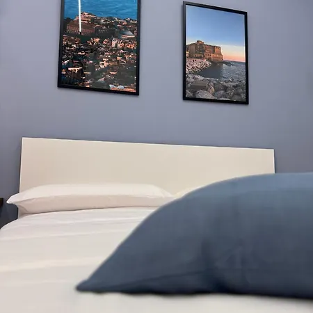 Conte Di Mola 67 Bed & Breakfast Naples Exterior photo